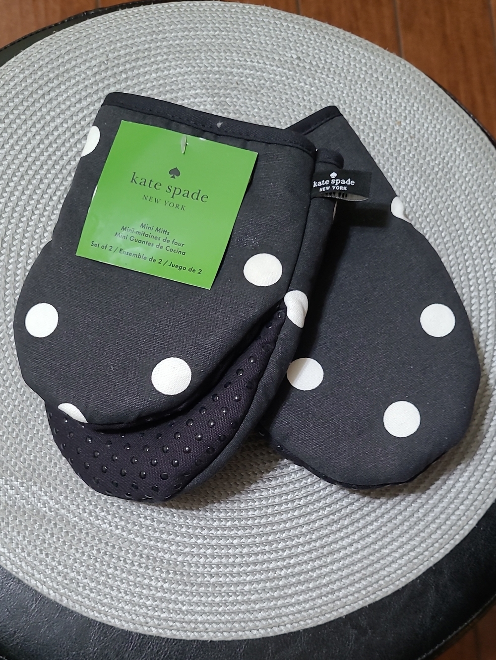Kate Spade Polka Dot Mini Oven Mitts